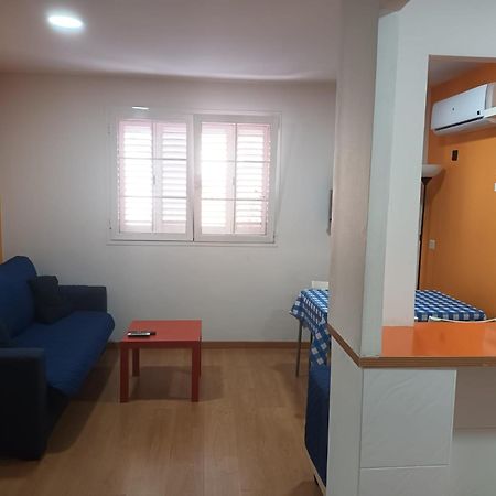 Apartamentos Bahia De Huelin Малага Экстерьер фото