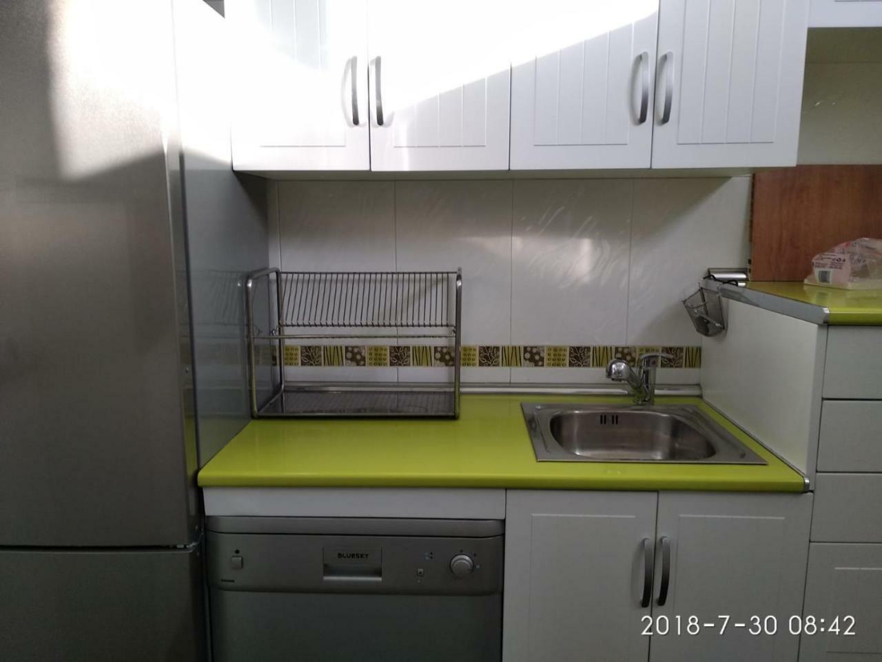 Apartamentos Bahia De Huelin Малага Экстерьер фото